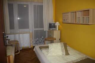 Проживание в семье Villa Laura Поляница-Здруй Двухместный номер с 1 кроватью или 2 отдельными кроватями-1